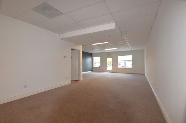 Building Photo - 1254 Broadway