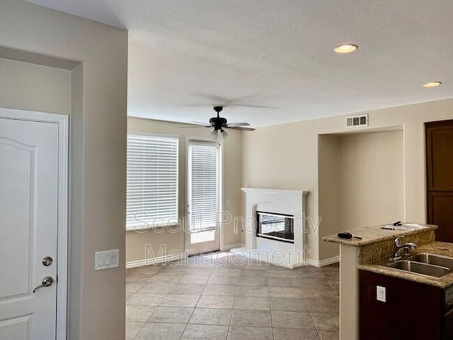 Building Photo - 28770 Oak Park Ln