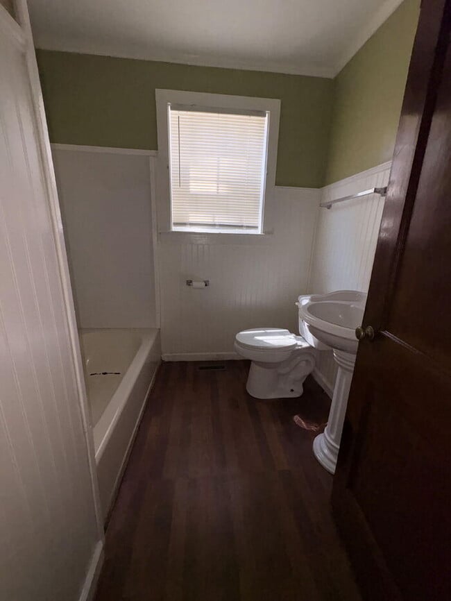 Building Photo - "Charming 3-Bedroom Retreat in Belton, SC - Perfect for Cozy Living!"