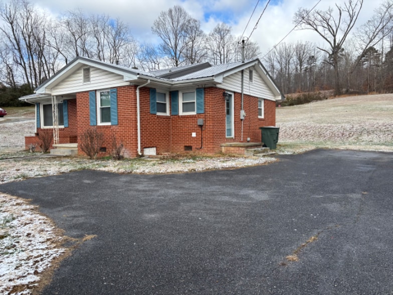 Building Photo - 1485 Milligan Hwy