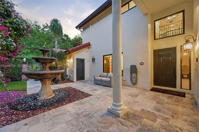 Building Photo - 21944 Town Pl Dr