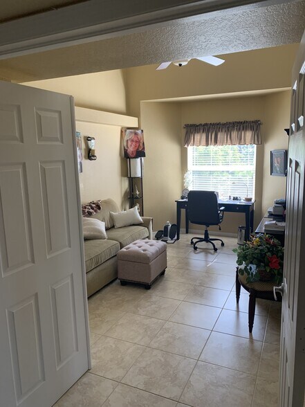 Building Photo - 26630 Rosewood Pointe Dr