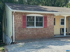 Building Photo - 120 Raymond Ave