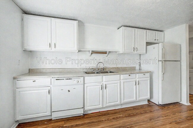 Building Photo - 5606 W 17th Ave