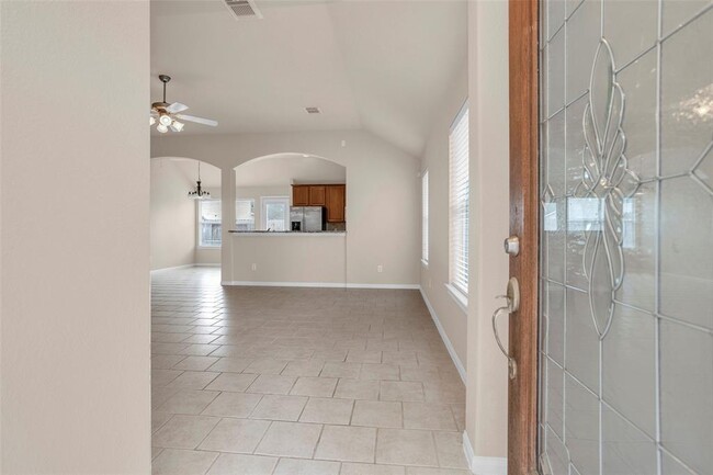 Building Photo - 24615 Tribeca Ln