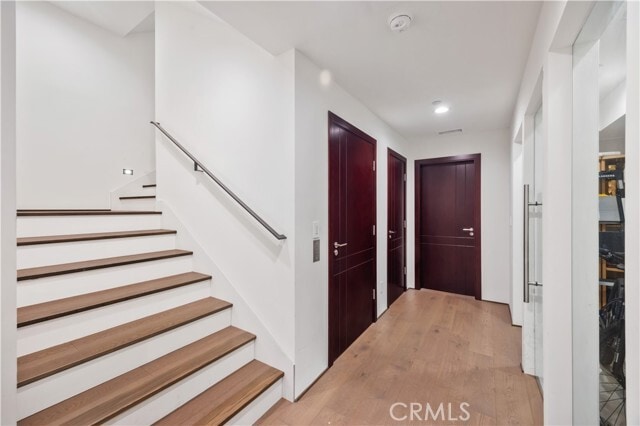 Building Photo - 332 Avenue E