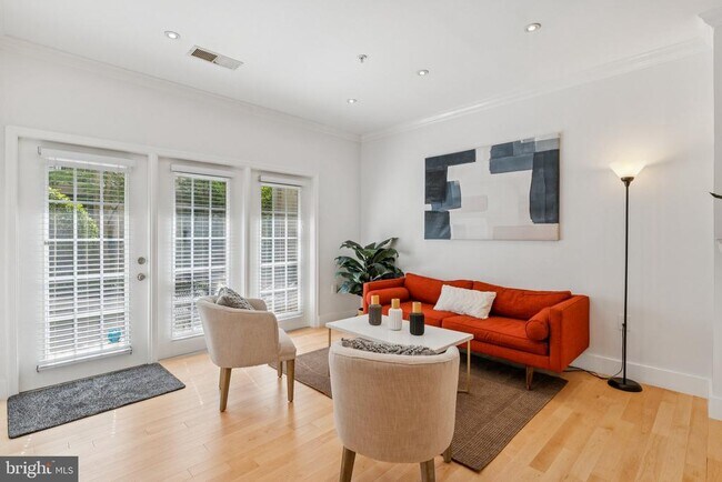 Building Photo - 11800 Old Georgetown Rd