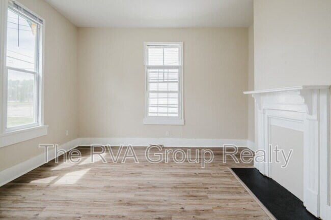 Building Photo - 1147 Farmer St
