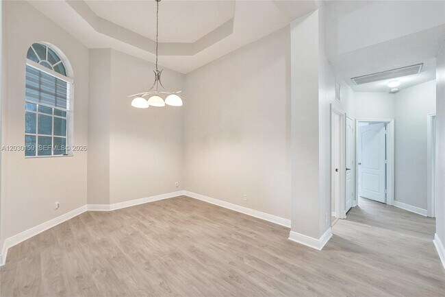Building Photo - 6334 SW 192nd Ave