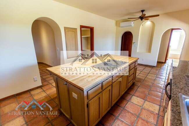 Building Photo - 39614 N 7th St