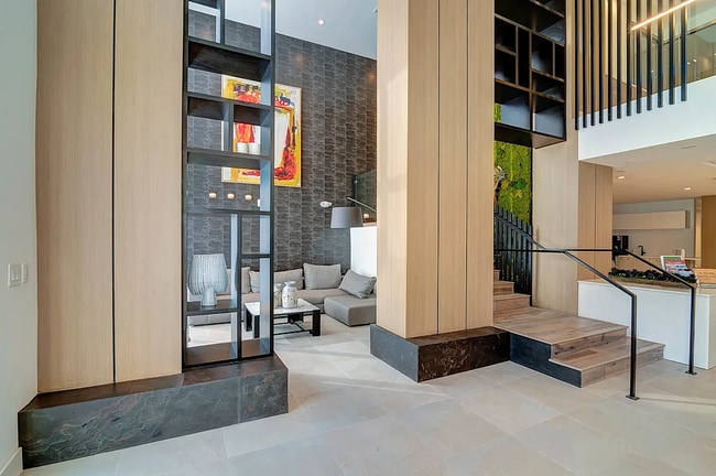 Building Photo - 10900 Legacy Gateway Cir