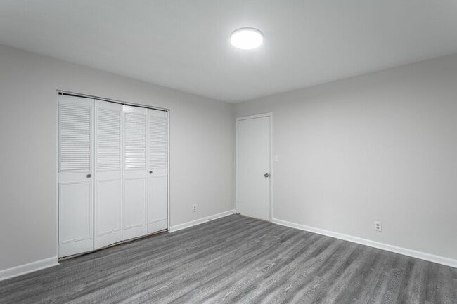 Building Photo - 2404 Briggs Ave