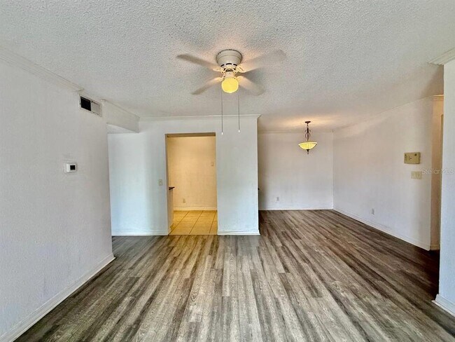 Building Photo - 3311 Haviland Ct