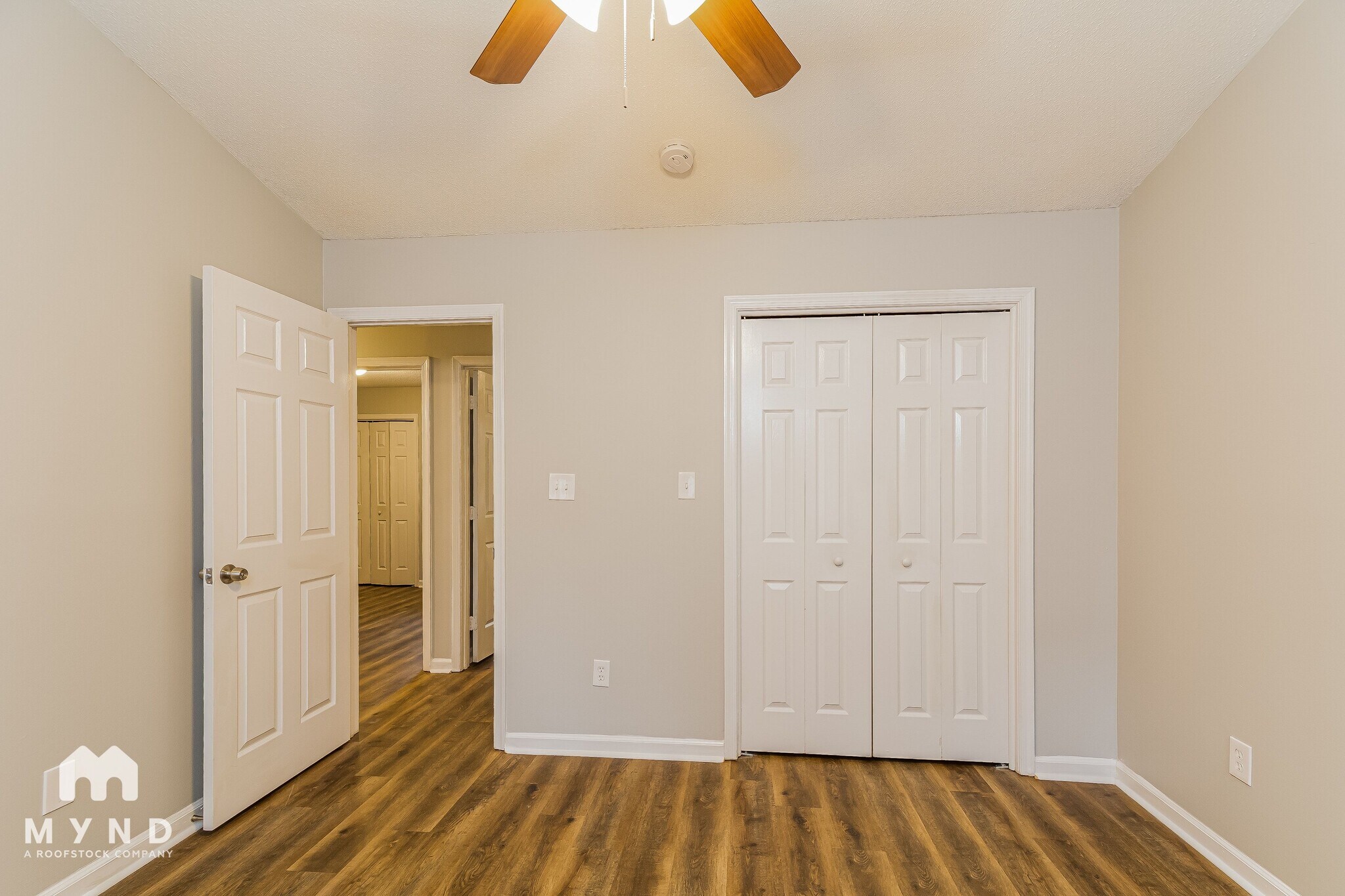 Building Photo - 409 Crosspine Dr