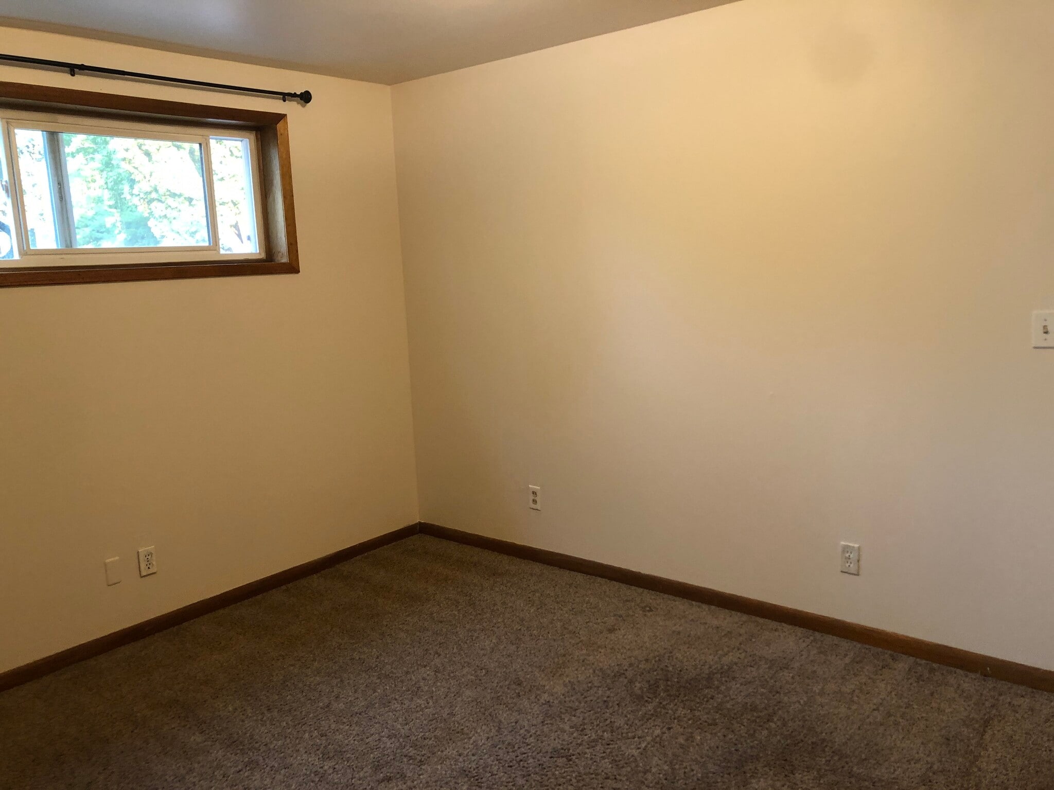 Building Photo - 1048 NE Monroe St