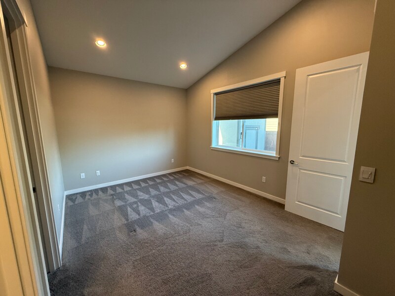 Building Photo - 17749 26th Dr NE