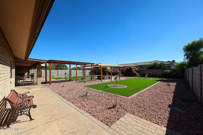 Building Photo - 16227 North 21st St