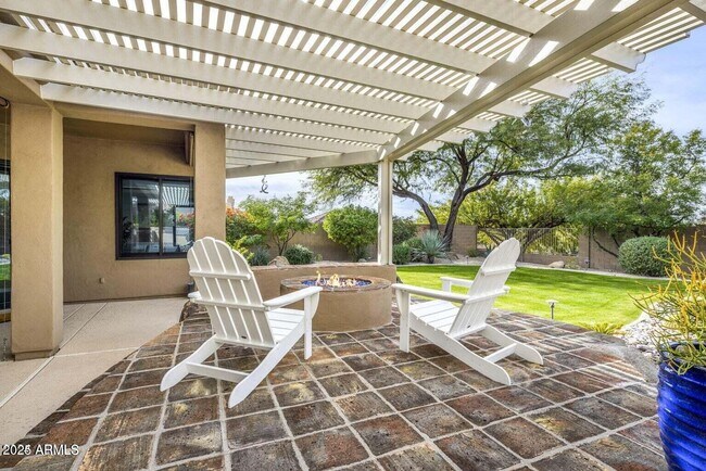 Building Photo - 10912 E Butherus Dr