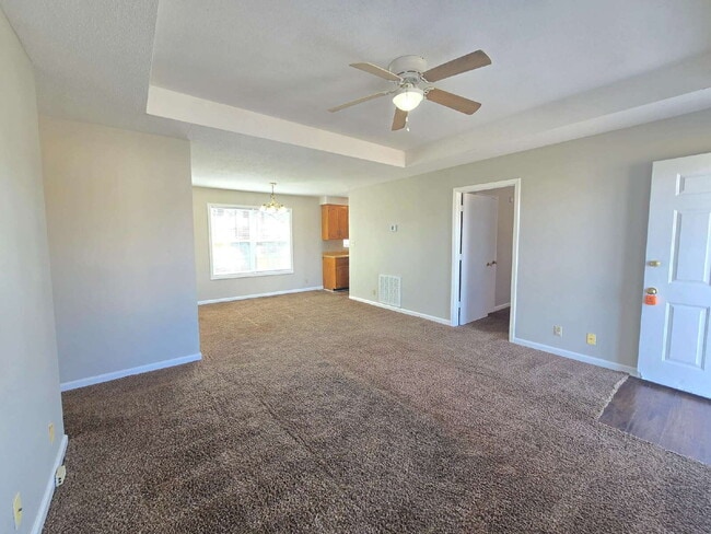 Building Photo - 746 Shelton Cir