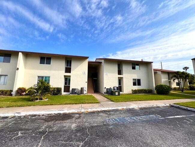 Primary Photo - 5801 N Atlantic Ave