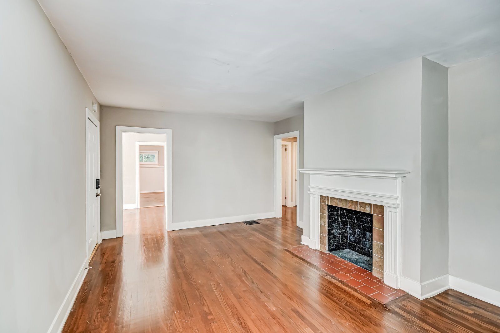 Building Photo - 715 85th St S