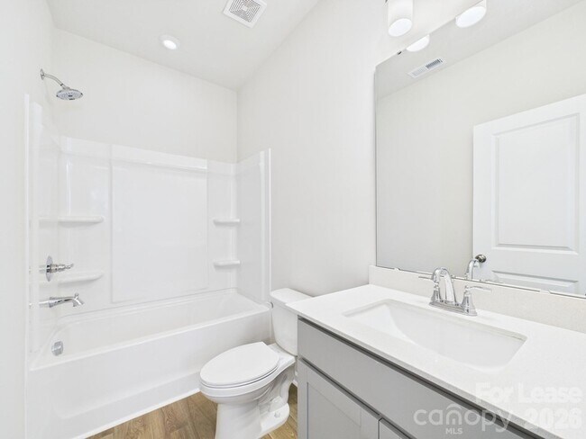 Building Photo - 3022 Hutton Gdns Ln