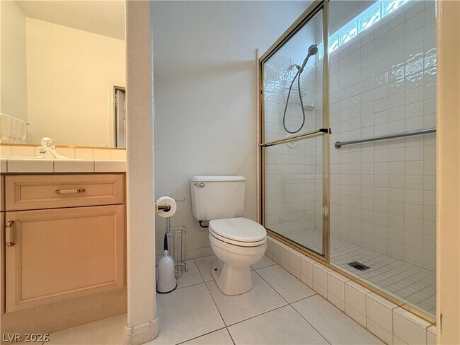 Building Photo - 2429 Tour Edition Dr