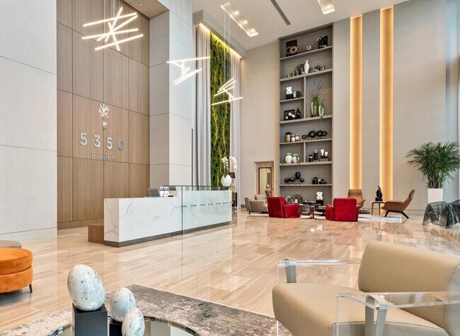 Building Photo - 5350 NW 84th Ave