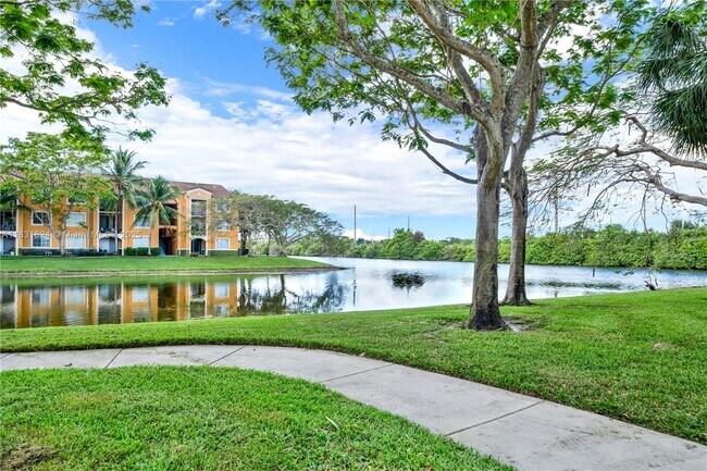 Building Photo - 2080 W Preserve Way