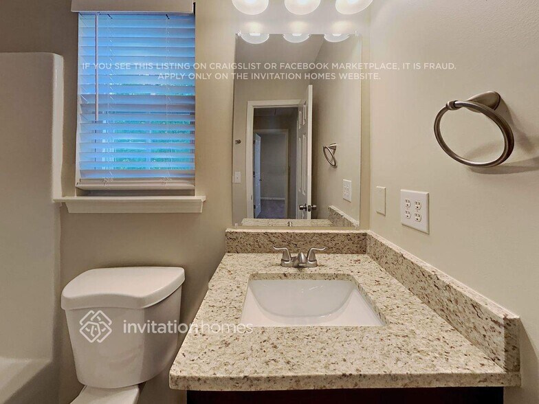 Building Photo - 7509 Starvalley Dr