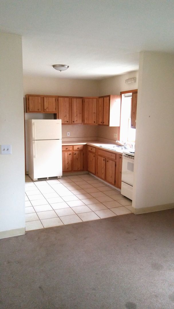 Building Photo - 88-90 Pidge Avenue