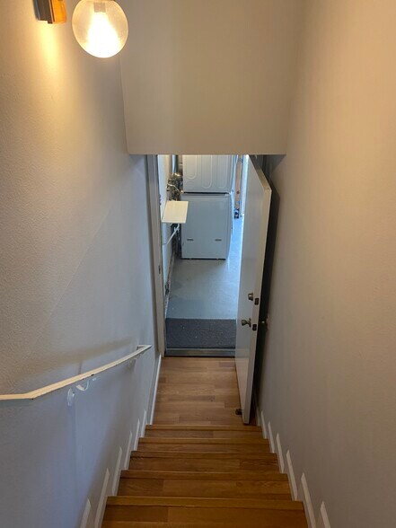 Building Photo - 8791 Gilman Dr