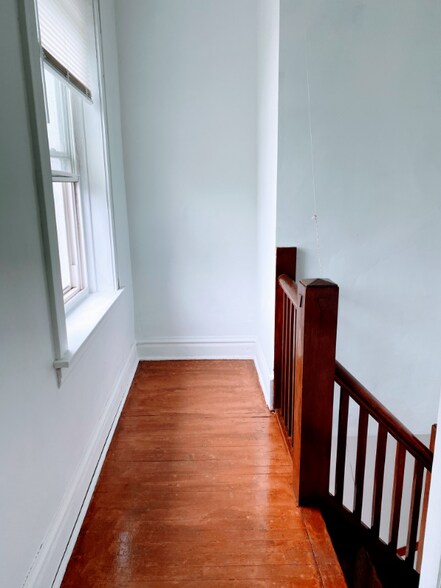 Building Photo - 4635 S Spaulding Ave
