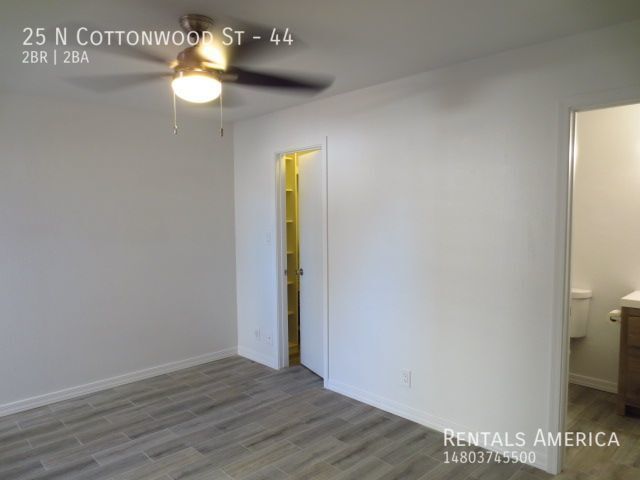 Building Photo - 2 Master Bedrooms in Fully Remodeled, Sing...