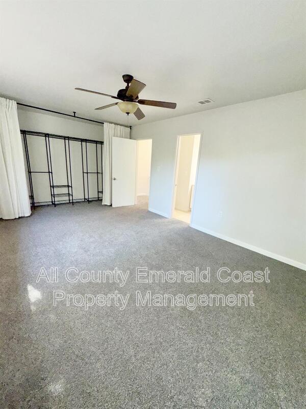 Building Photo - 114 Opp Blvd NE