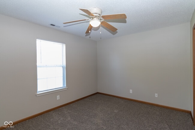 Building Photo - 2816 Fieldstone Ct