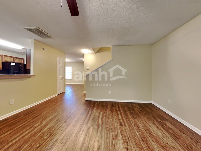 Building Photo - 111 Kilpatrick Ct