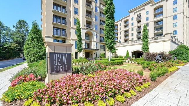 Building Photo - 92 West Paces Ferry Rd NW