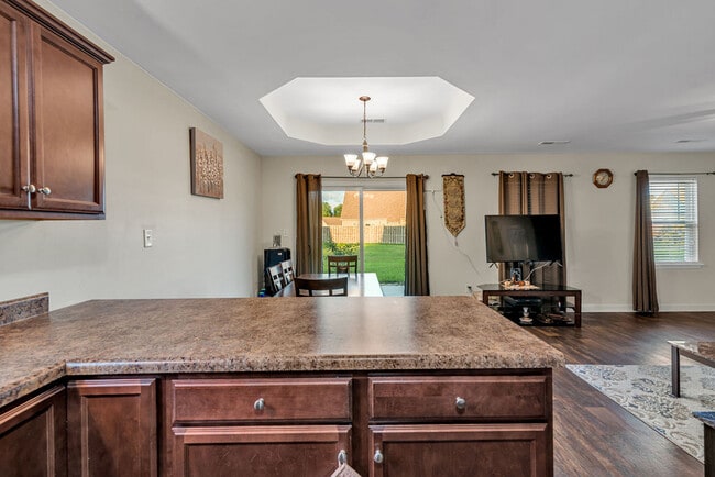 Building Photo - 308 Channel Run Ln