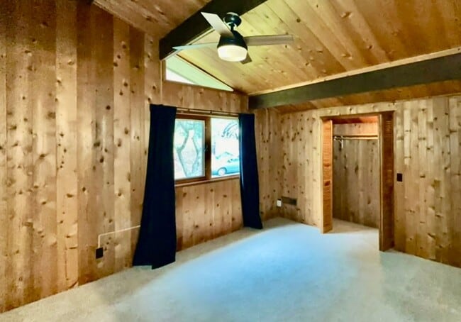 Building Photo - AUBURN LAKE TRAILS