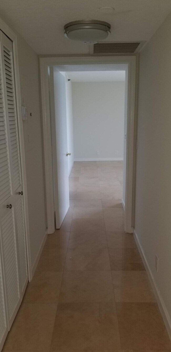Building Photo - 3560 S Ocean Blvd