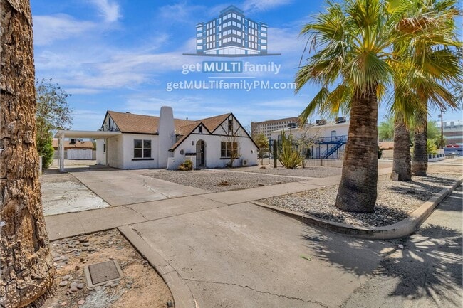 Building Photo - 325 N 17th Dr