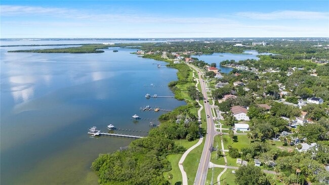 Building Photo - 413 S Bayshore Blvd