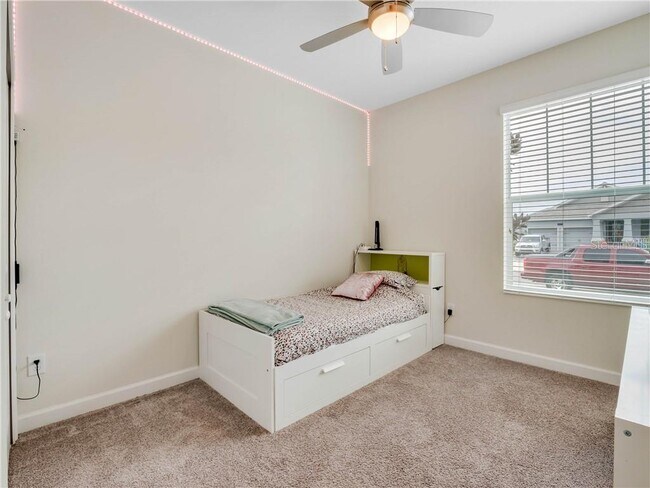 Building Photo - 11842 Epic Ave