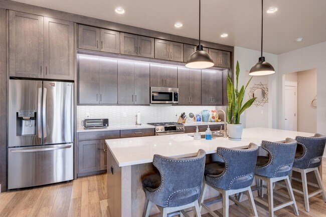 Building Photo - New home for Rent! Great Location.