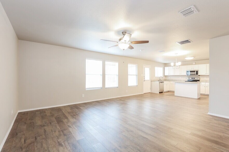 Building Photo - 24610 Coral Gables