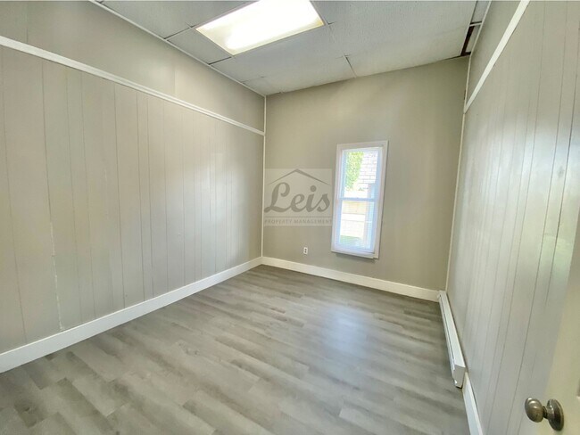 Building Photo - 119 Tillman Ave