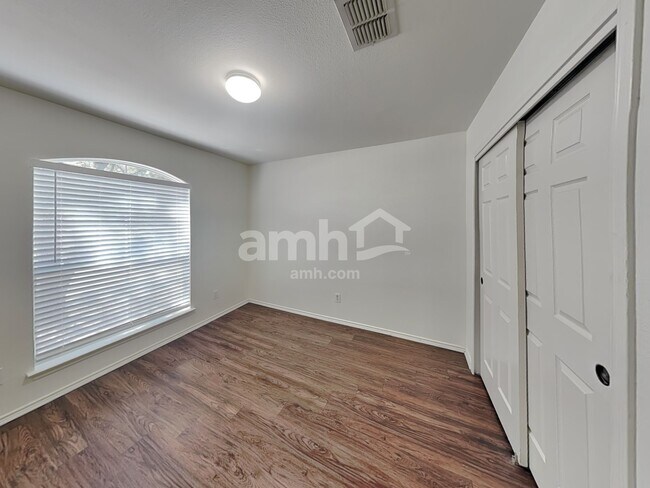 Building Photo - 11023 Buckskin Bnd