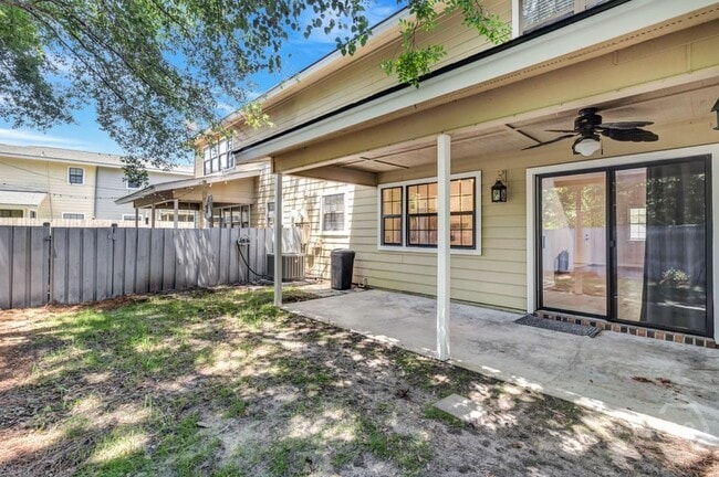 Building Photo - 108 Port Dr