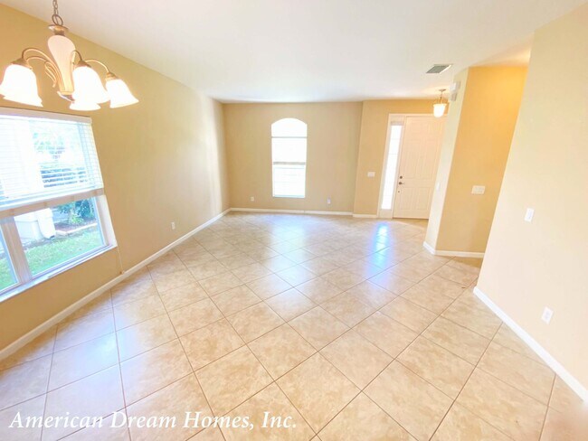Building Photo - 10973 Willow Ridge Loop